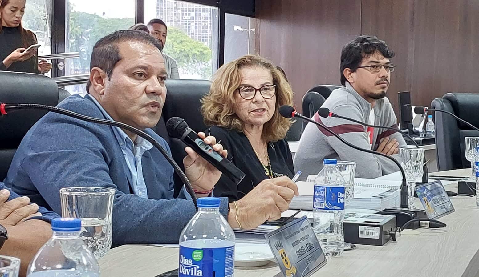 Prefeitura de Itabuna fala de limpeza de drenagem pluvial e de canais de macrodrenagem.