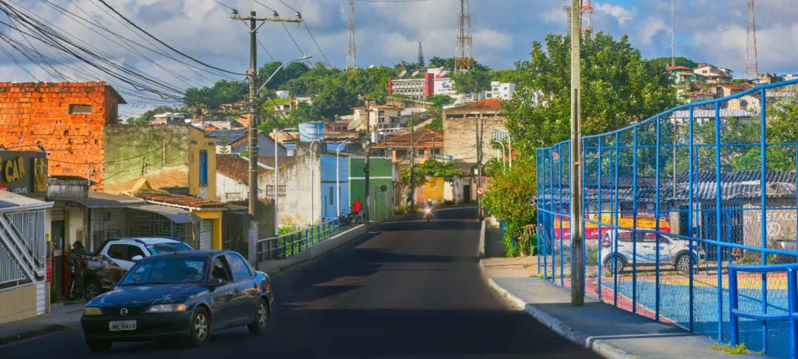 Prefeitura executa Tapa-Buracos na Vila das Dores e patrolamento de ruas no Novo Jaçanã
