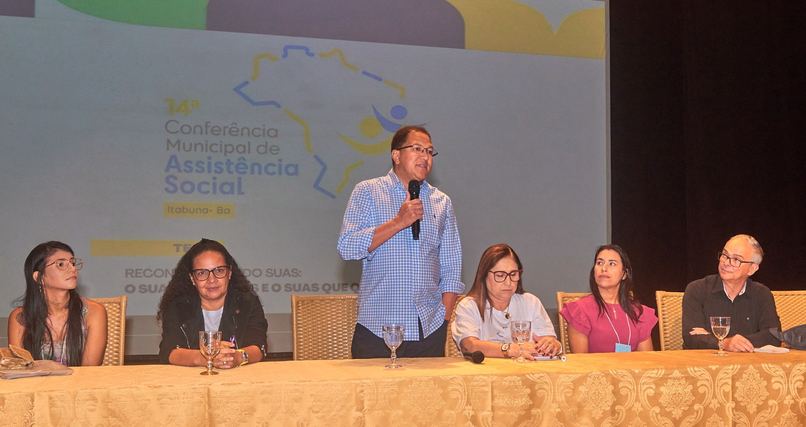 Prefeito Augusto Castro abre a XIV Conferência Municipal de Assistência Social