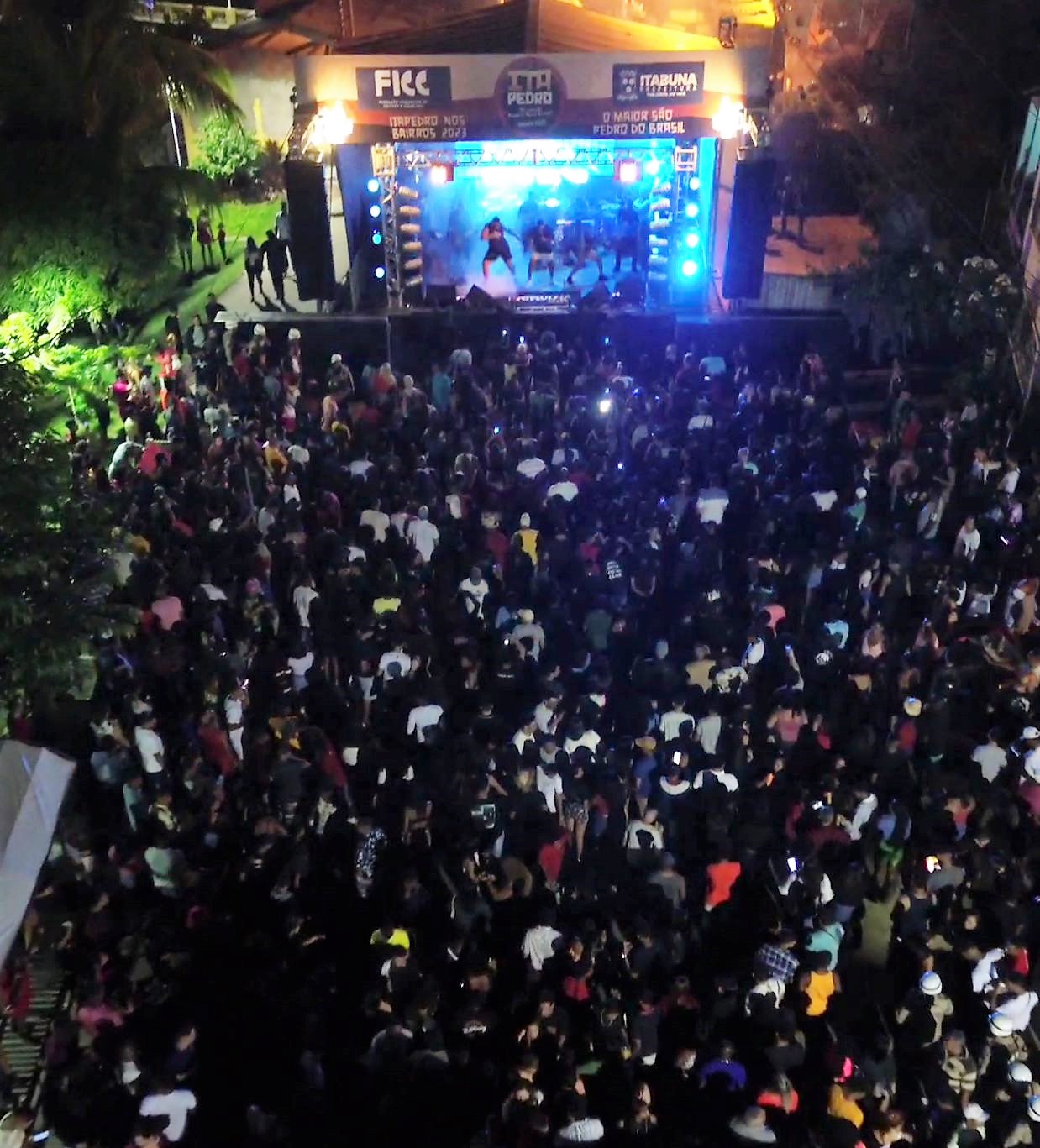 Ita Pedro nos Bairros prossegue nesta sexta-feira na Praça do Bairro Mangabinha