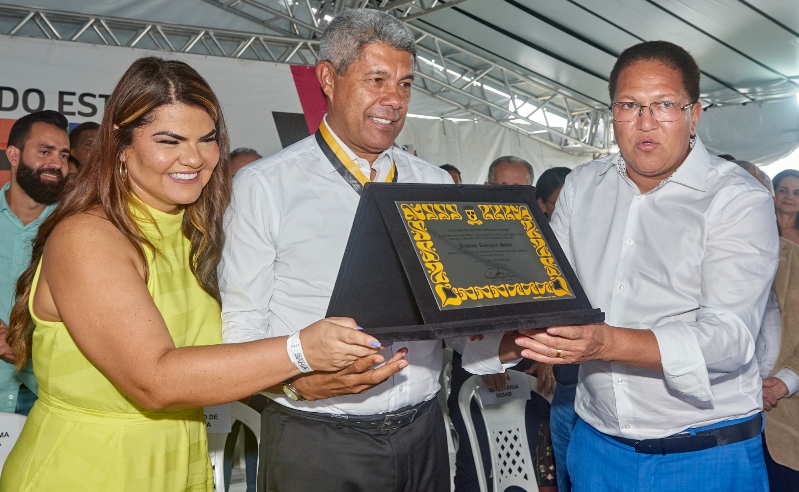 Jerônimo Rodrigues reabre o Hospital São Lucas ao lado de um emocionado Augusto Castro