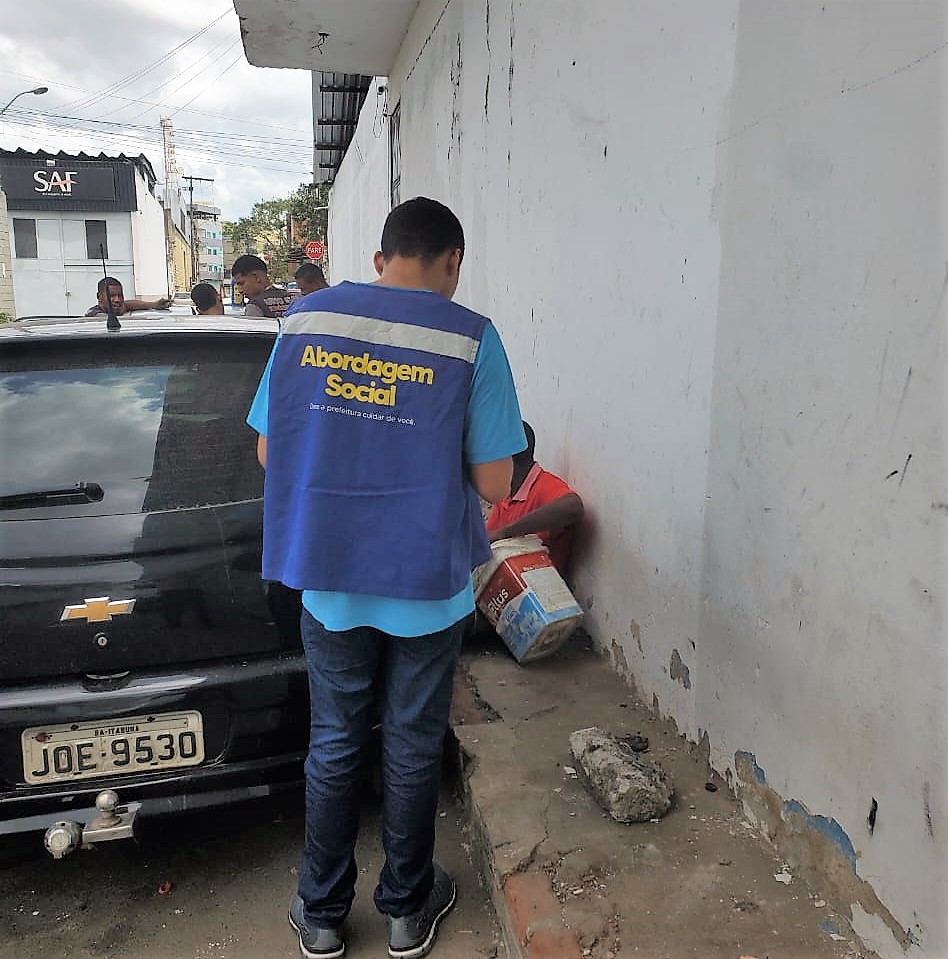 Prefeitura faz abordagem social para acolhimento de pessoas em situação de rua