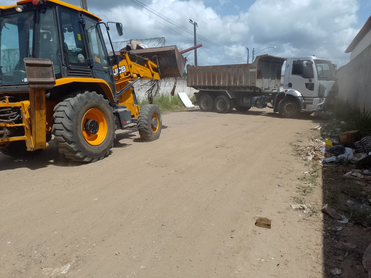 Prefeitura de Itabuna intensificou serviços de zeladoria no final de semana