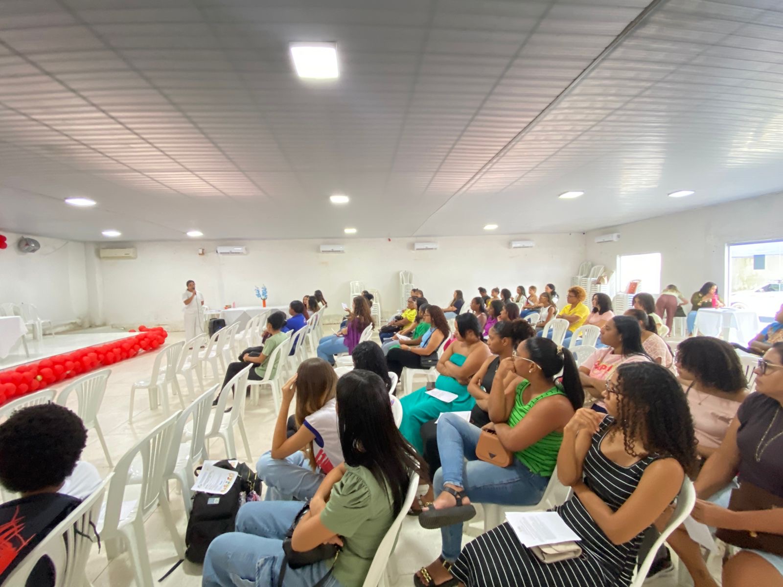 Secretaria de Educação de Itabuna realiza formação de Auxiliares do Desenvolvimento Infantil