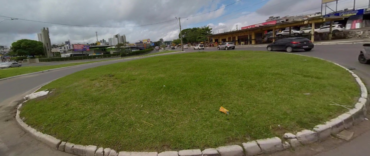 NOTA: Prefeitura de Itabuna modifica trânsito de veículos na rotatória da Avenida Amélia Amado no Centro Comercial