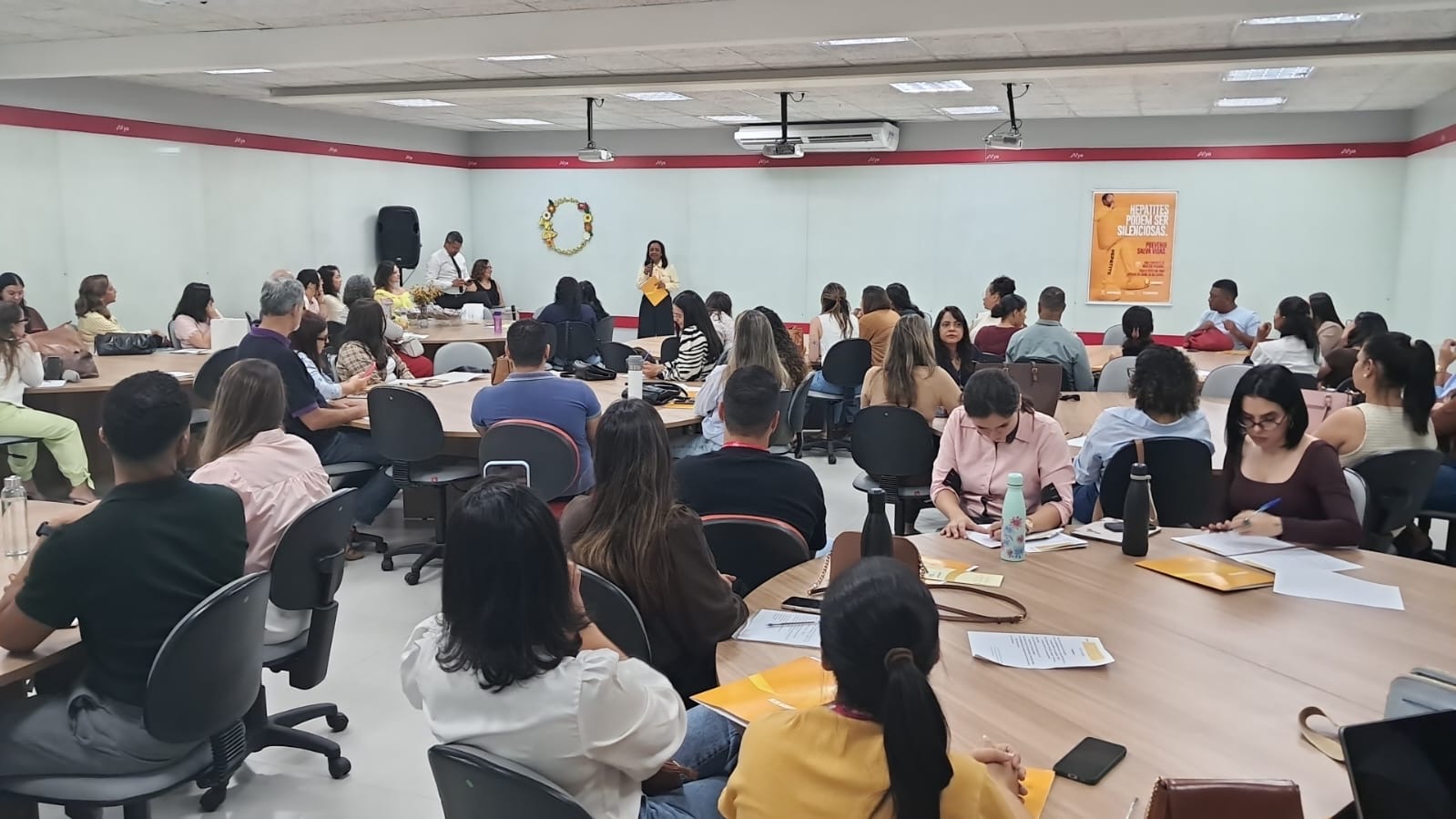 Prefeitura de Itabuna promove capacitação para fortalecer o diagnóstico e o tratamento das hepatites virais