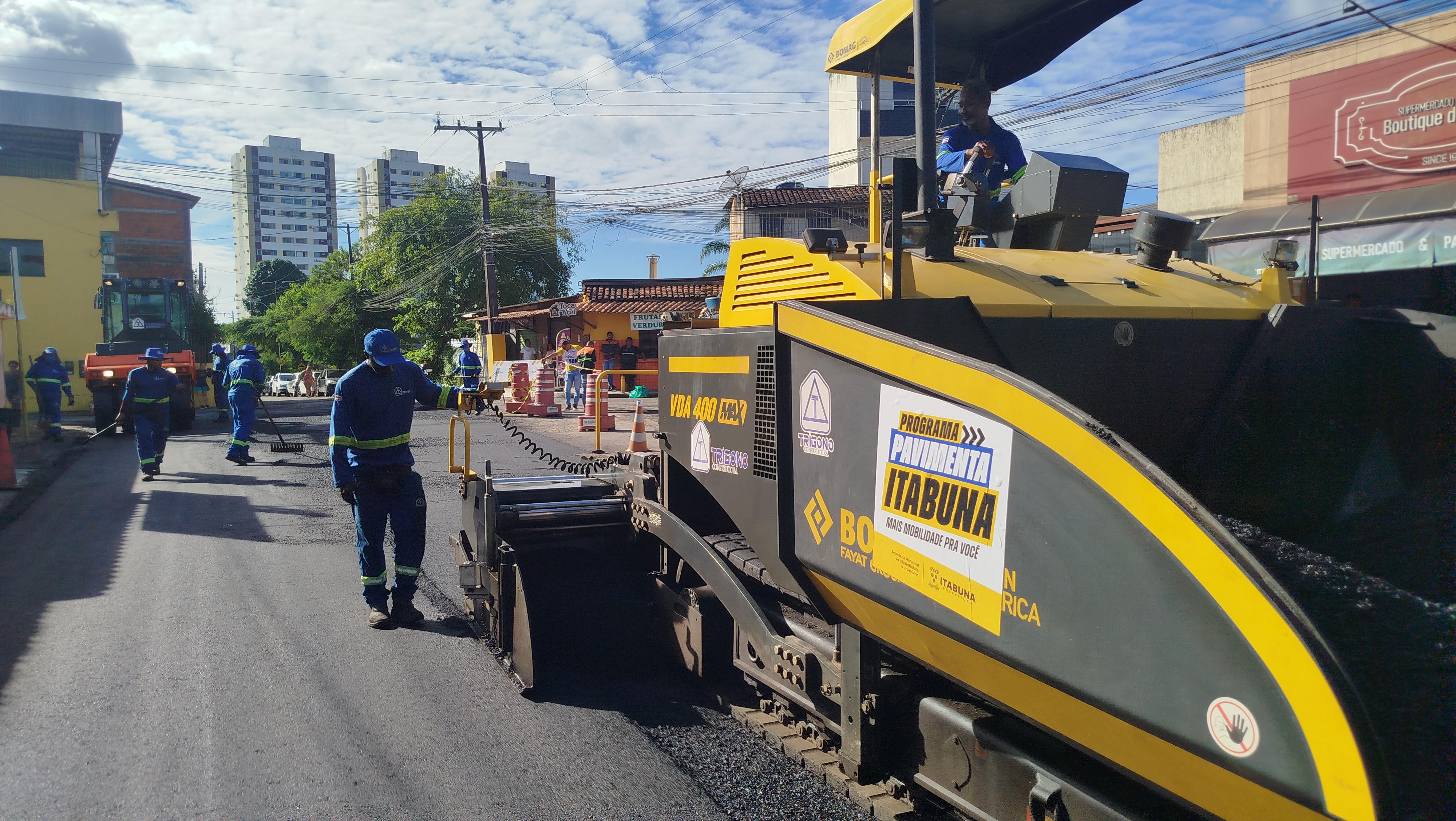 Programa Pavimenta Itabuna avança e atinge 39 ruas em diversos bairros da cidade