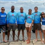 Legenda: Um grupo de atletas do Projeto Aquático da Vila Olímpica brilhou na etapa Iate Clube Ilhéus da Maratona Aquática – Fotos Divulgação