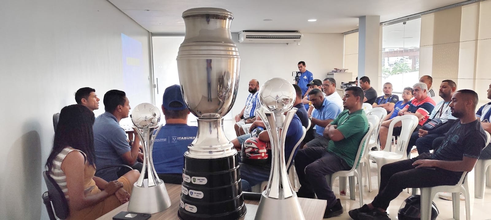 Prefeitura de Itabuna homenageia atletas e ex-atletas do futebol com seus nomes no 25º Campeonato Interbairros