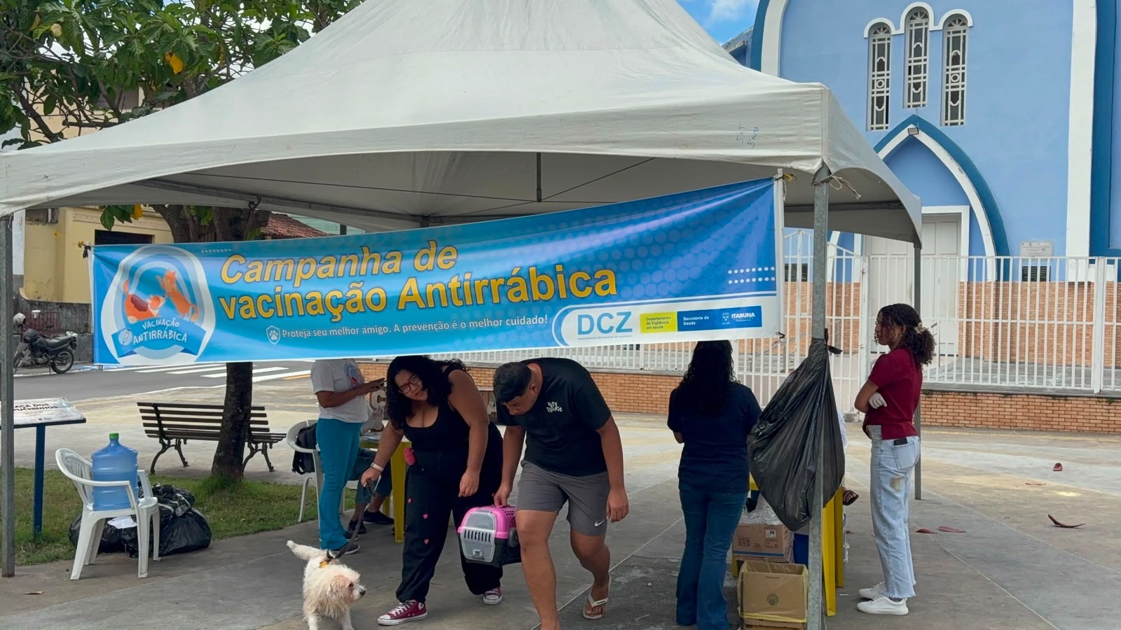 Campanha Antirrábica 2026 chega a quatro bairros de Itabuna nesta quinta-feira