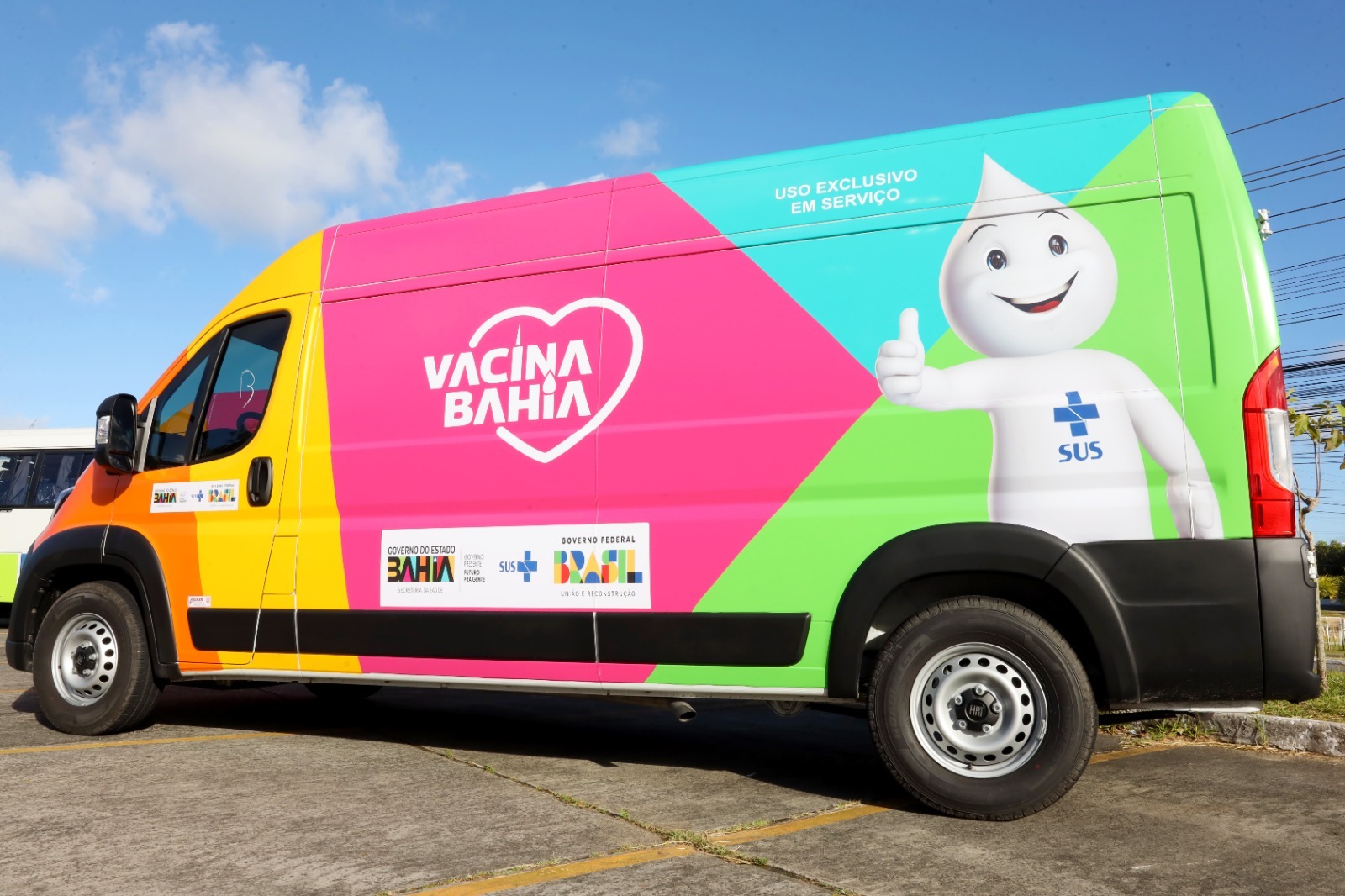 Legenda: VacinaMóvel Foto Thuane -Maria GOVBA