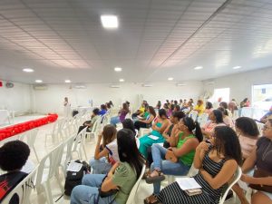 Secretaria de Educação de Itabuna realiza formação de Auxiliares do Desenvolvimento Infantil