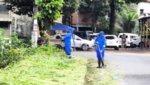 Prefeitura de Itabuna executa a manutenção e limpeza de vias nos bairros São Roque e de Fátima