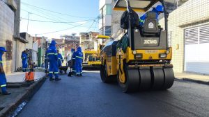 Com ações integradas, Prefeitura de Itabuna avança na manutenção da infraestrutura básica em diversas localidades