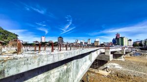 Titular da SIURB vistoria obras de mobilidade e pavimentação em Itabuna