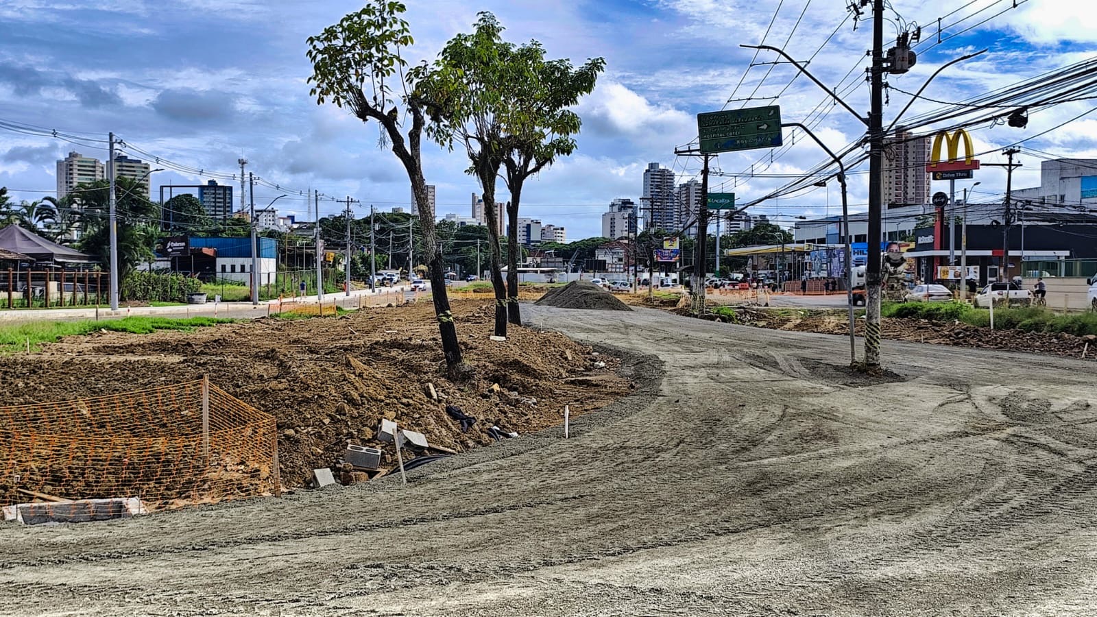 Prefeitura de Itabuna surpreendida com paralisação de obras pelo SINTEPAV-BA em campanha salarial