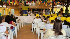 Prefeitura de Itabuna fez a entrega de kits para alunos do Programa AABB Comunidade