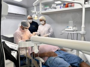 Odontomóvel amplia acesso à saúde bucal nos bairros de Itabuna