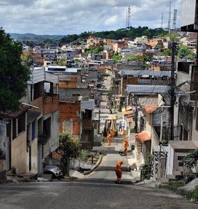 Prefeitura de Itabuna amplia frentes de pavimentação e urbanização em diferentes regiões do município