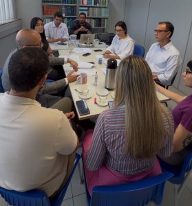 Prefeitura de Itabuna faz encontro para alinhar procedimentos para a publicação do Edital de cadastramento de interessados em unidades da Vila do Servidor