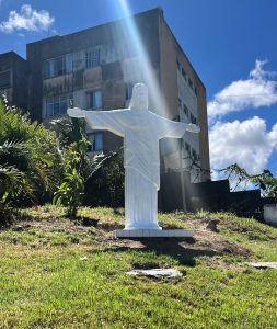 Estátua de Cristo marca início das comemorações pelos 28 anos do Hospital de Base